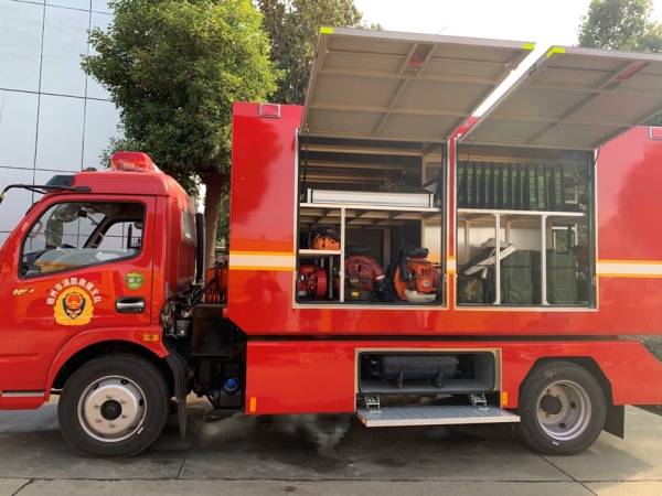 JDF5120XZBE6型装备车