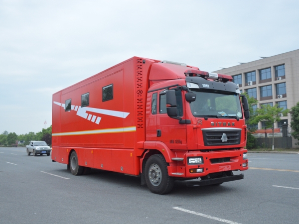 JDF5160XZHZ6型指挥车
