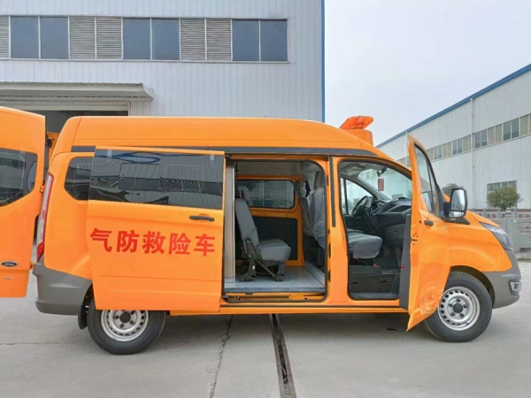 福特救险车