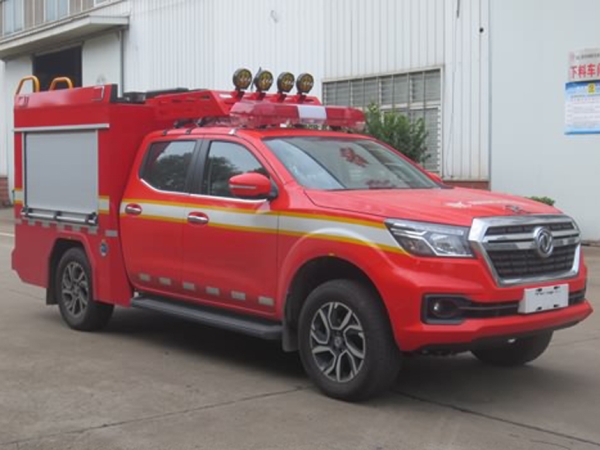 JDF5031TXFQC06/ZN6型器材消防车