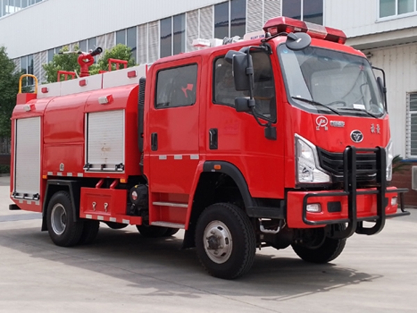 豪曼四驱水罐消防车