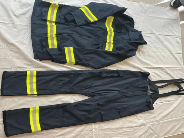 消防员灭火防护服