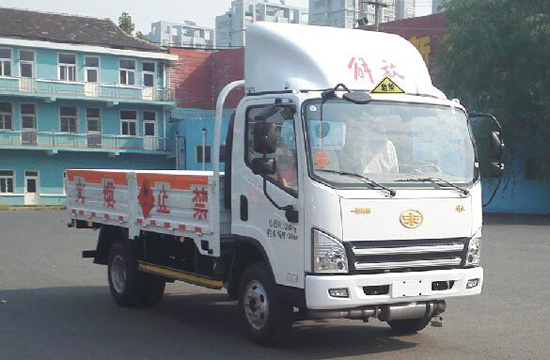 国五解放5.2米气瓶运输车