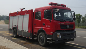 国五6吨水罐消防车