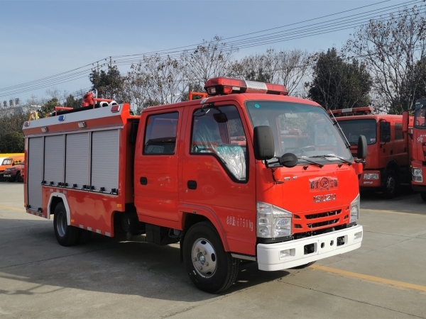庆铃2吨泡沫消防车