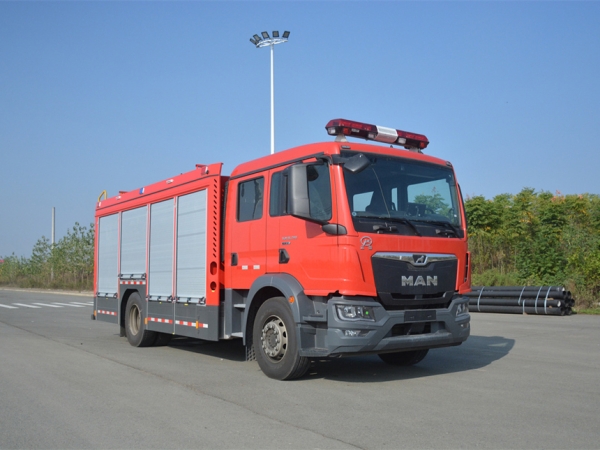 德国曼恩压缩空气泡沫消防车