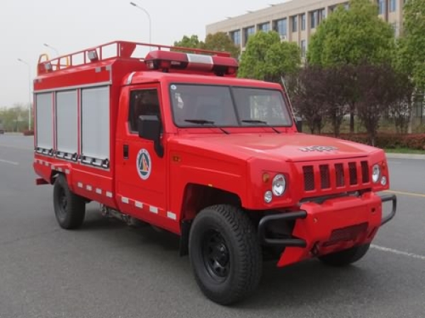 四驱单排器材消防车