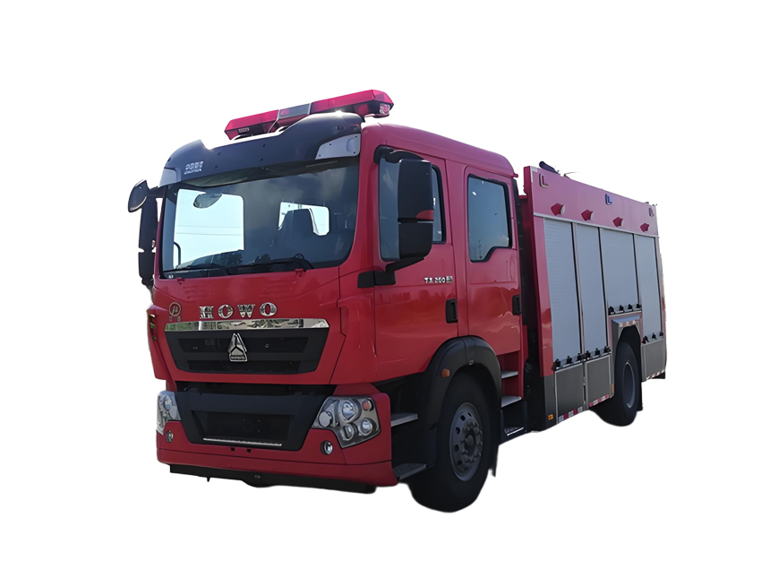 豪沃6.1吨水罐消防车